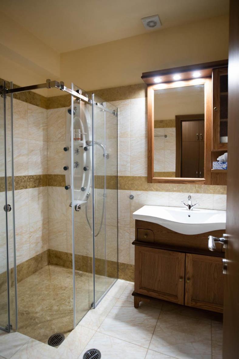 Rentinia Inn Rentína 外观 照片