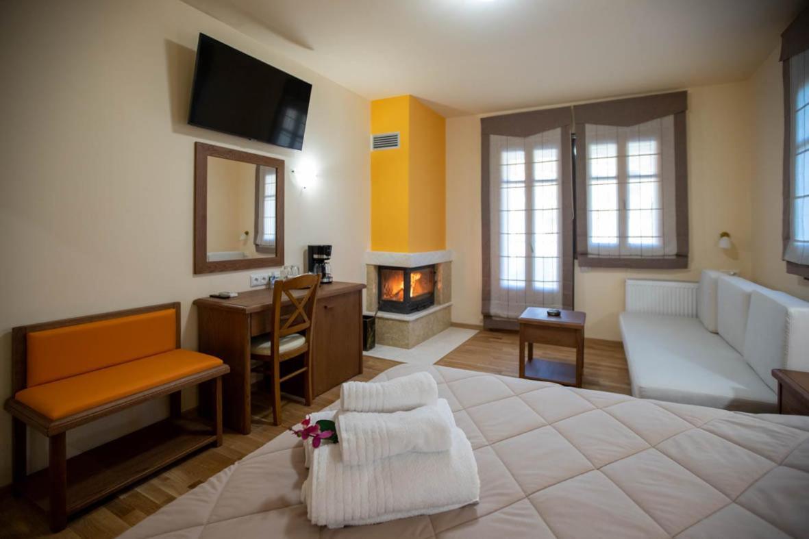 Rentinia Inn Rentína 外观 照片