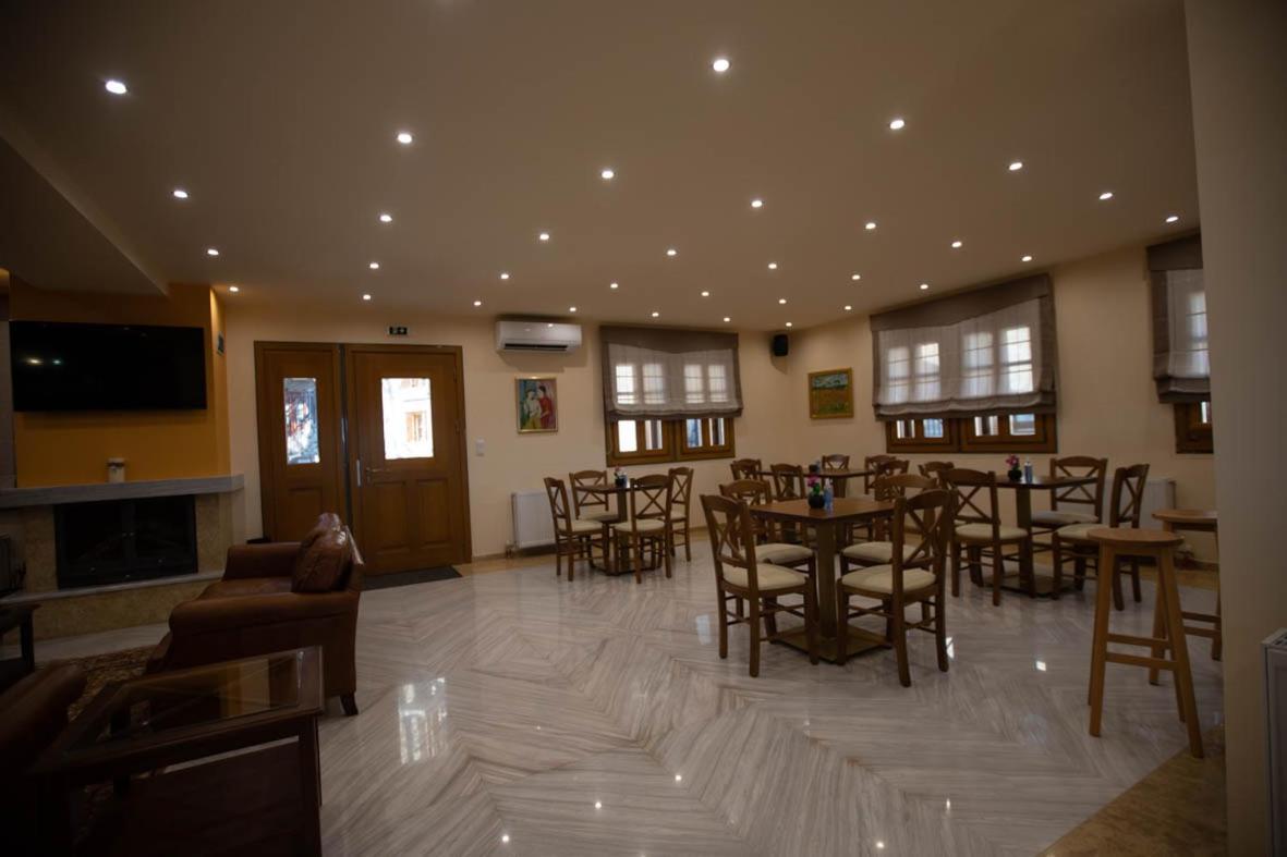 Rentinia Inn Rentína 外观 照片