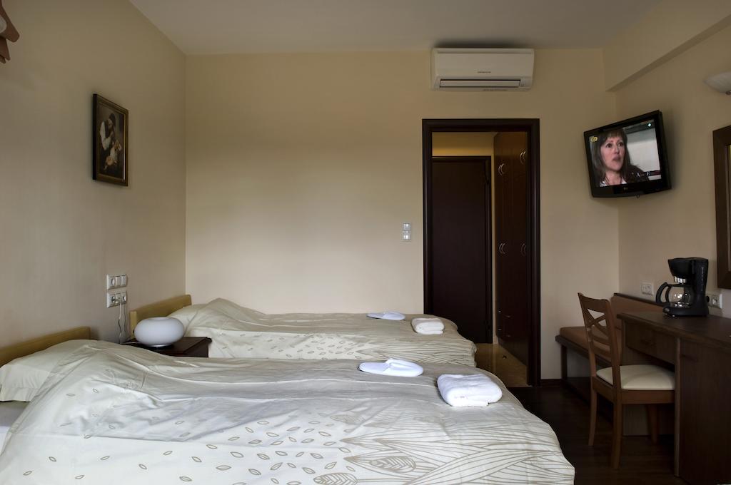 Rentinia Inn Rentína 外观 照片